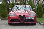 Alfa-Romeo-Giulia-Veloce