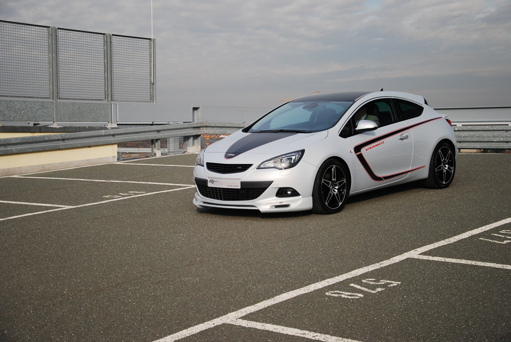 Nowy Opel Astra GTC według Steinmetz'a AutoBlog
