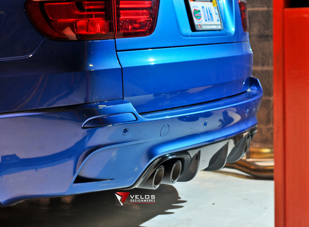 BMW X5 M według Velos Designwerks respekt dla błękitnego