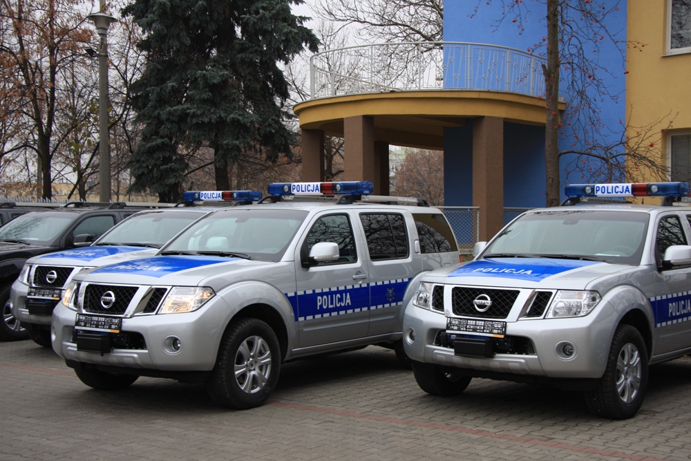 Nissan Pathfinder zasilił szeregi polskiej Policji AutoBlog