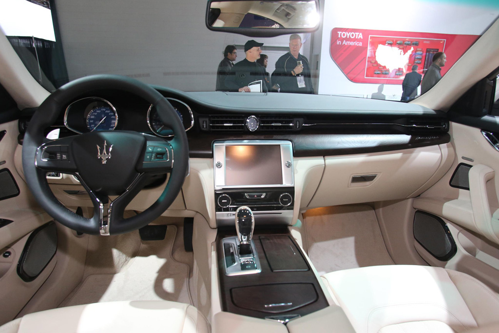 Nowe Maserati Quattroporte debiutuje w Detroit AutoBlog