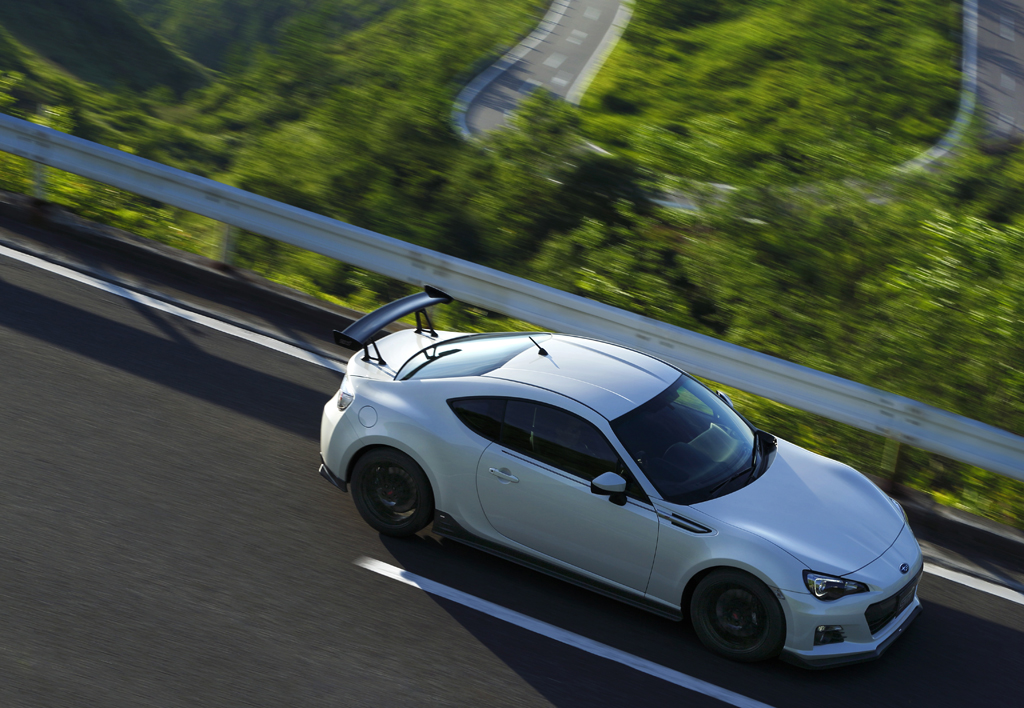 Subaru BRX ST debiutuje w Japonii AutoBlog