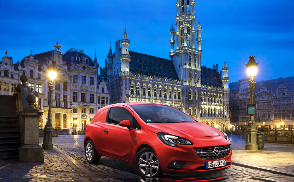 Nowy Opel Corsa Van debiut podczas Salonu Samochodowego w