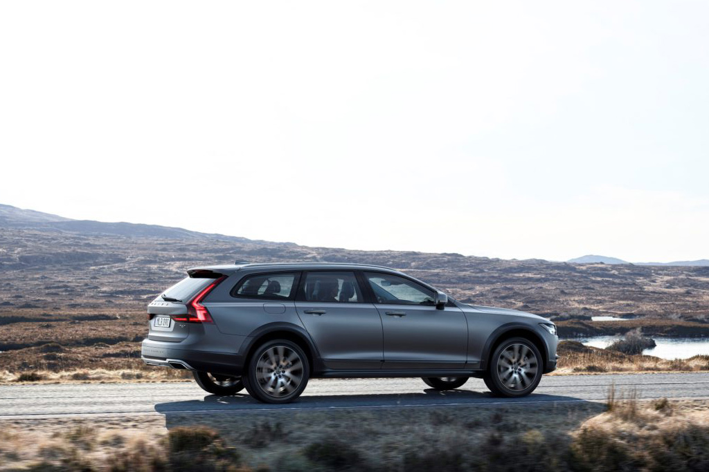 Premiera Volvo V90 Cross Country dane techniczne i