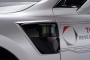 Nowa generacja samochodu Toyoty do testowania autonomicznej jazdy na targach CES w Las Vegas