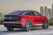 Nowy Passat i elektryczny SUV ID. CROZZ podczas Poznań Motor Show 2019